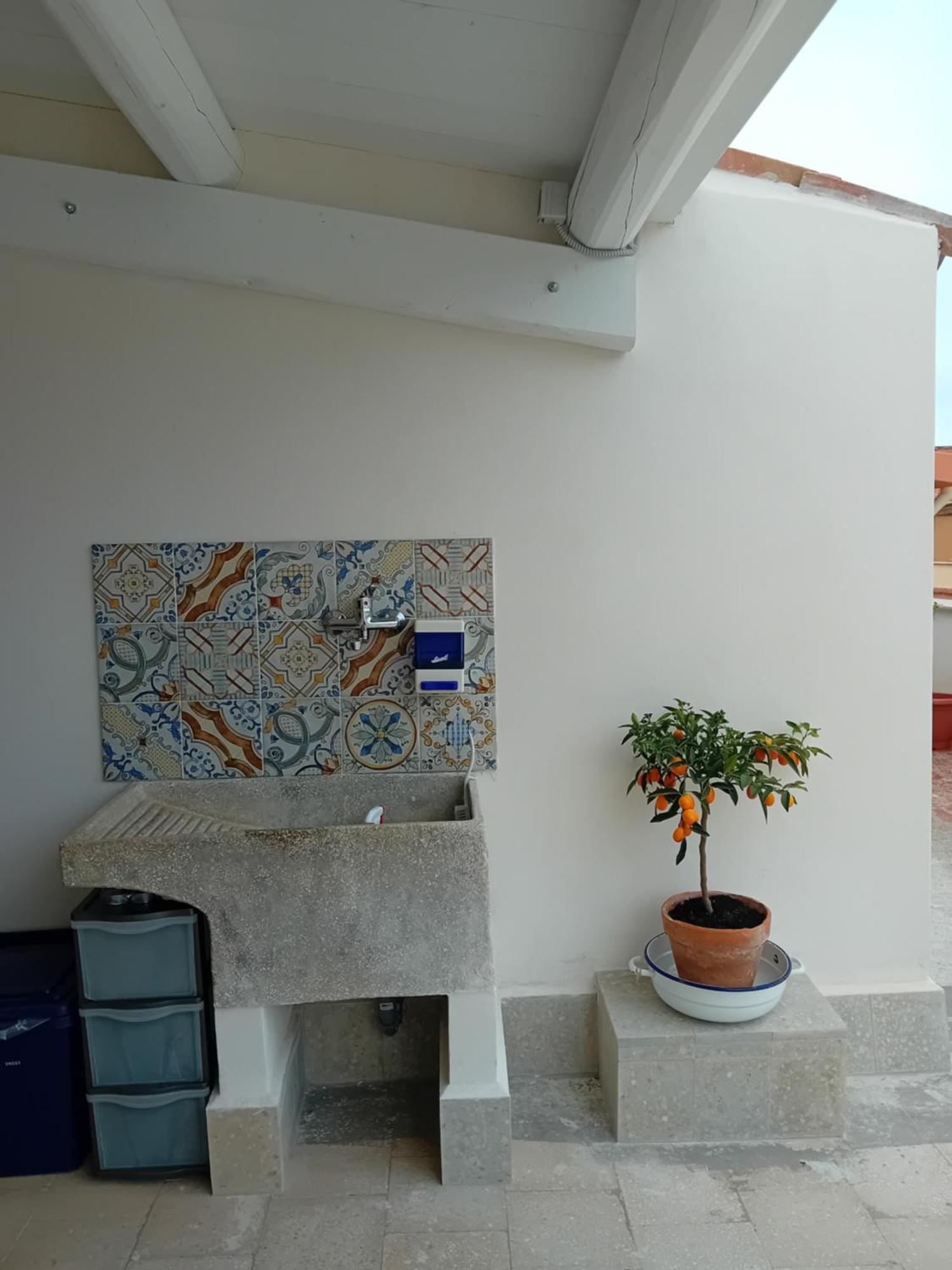 Appartement Atelier House 69 à Trappeto  Extérieur photo